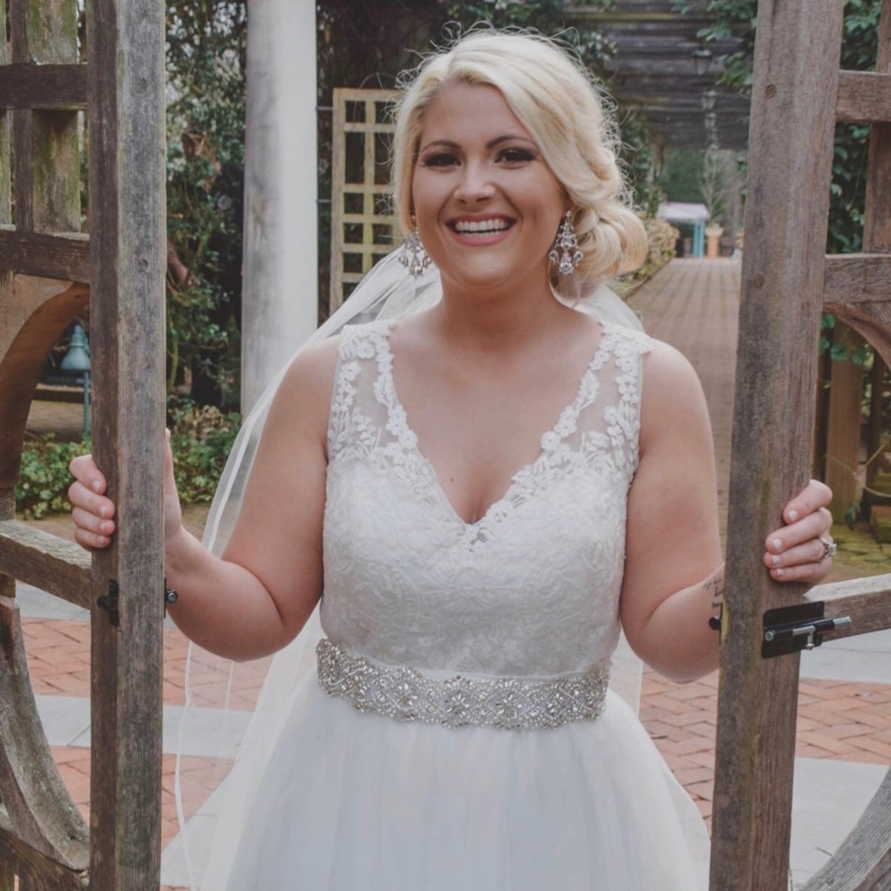 Meet your Posher, Raegan